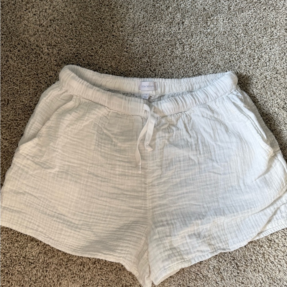 Aritzia White Shorts